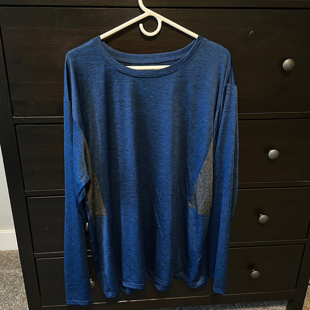 Real essentials long sleeved shirt